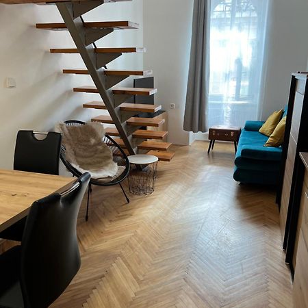 Apartment Plus Parking ブルノ エクステリア 写真